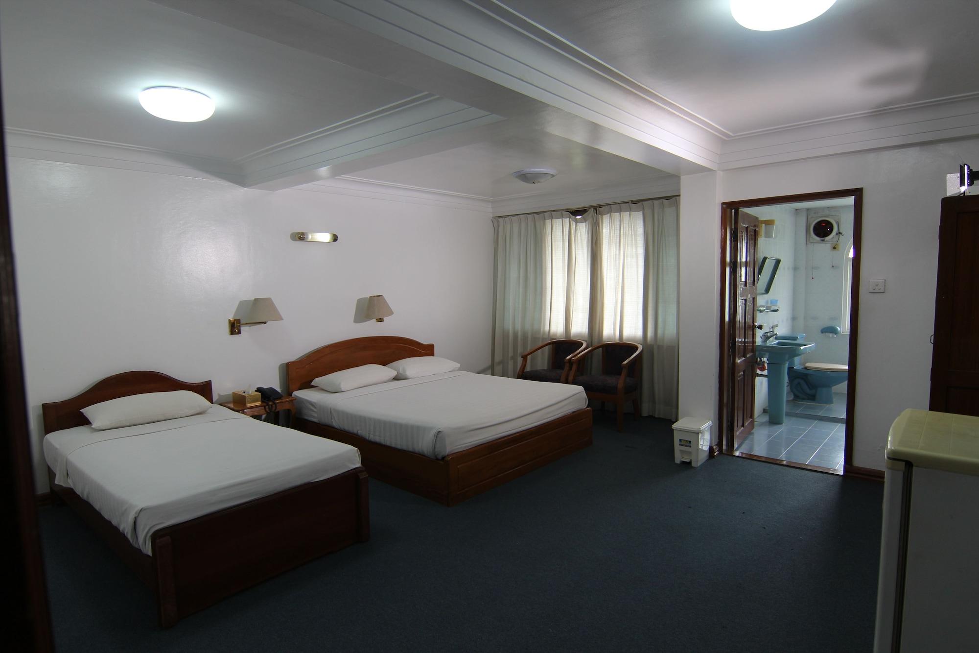 Hotel Windsor Yangon Esterno foto