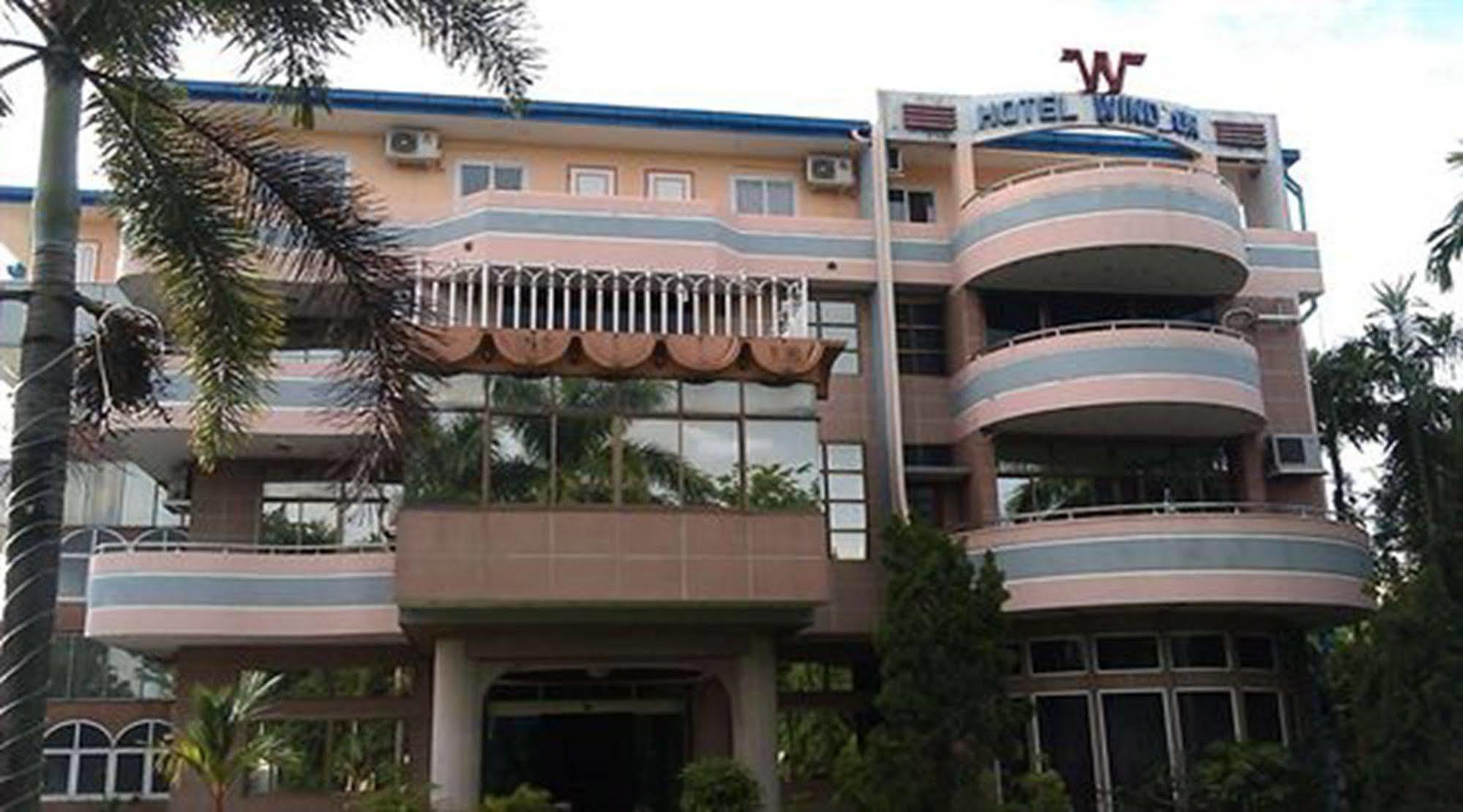 Hotel Windsor Yangon Esterno foto